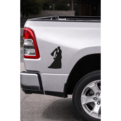 Gelin Damat Sticker - Romantik Çift Oto Sticker - Araç Cam Sticker 10x15cm