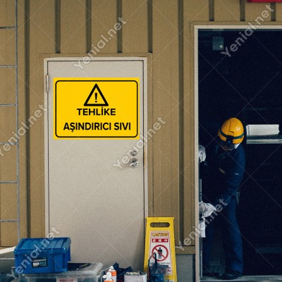 Tehlike Aşındırcı Sıvı Levhası