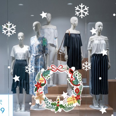 Kapı Tacı Süslemesi ve Kar Taneleri Vitrin Sticker Yapıştırma 70x70cm