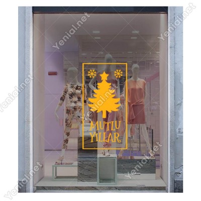 Üstünde Parlak Yıldız Bulunan Çam Ağacı ve Mutlu Yıllar Yazısı Yılbaşı Süslemeleri