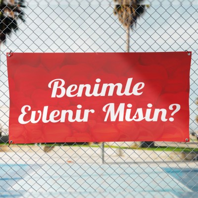 Kırmızı Kalpli Evlilik Teklifi Afişi Pankartı Benimle Evlenir Misin