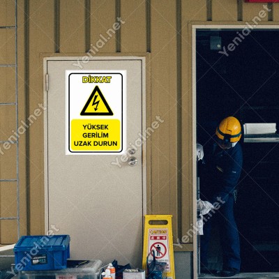 Yüksek Gerilim Uzak Durun Levhası