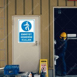 Emniyet Kemerini Kullan Levhası